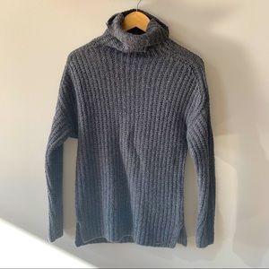 Abercrombie & Fitch Funnel Neck Sweater - Small
